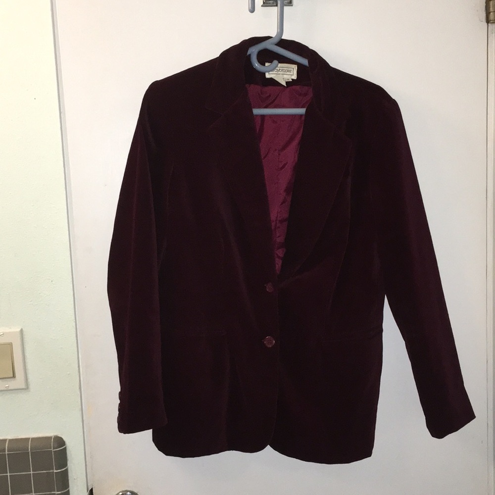 Claybrooke Velvet 1980s vintage women’s blazer